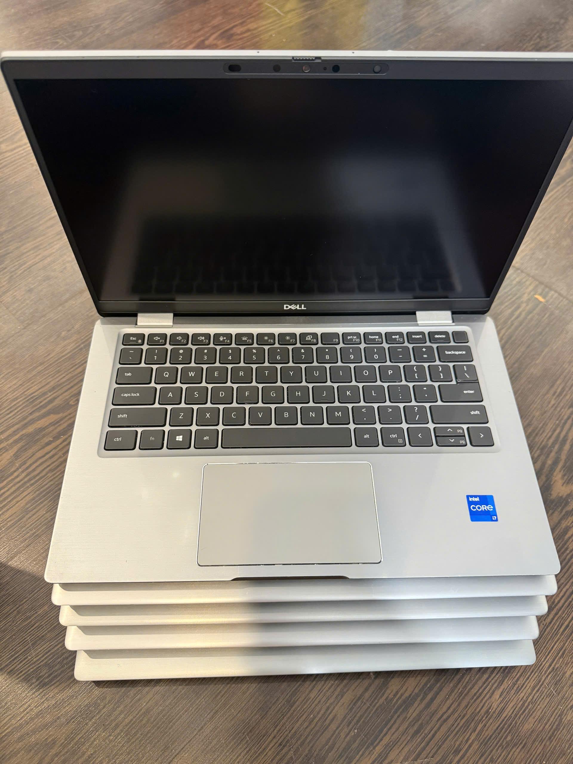 Dell vỏ nhôm latitude 7420 i7-11th-32-512-fhd